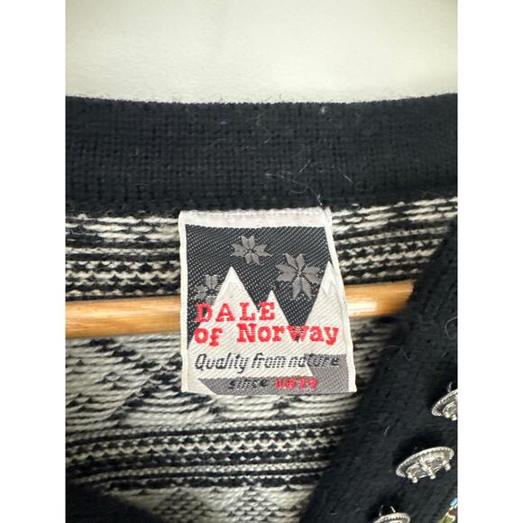 Dale of Norway Vintage Fair Isle Wool Classic Nordic V-Neck Sweater -Large - Picture 3 of 7